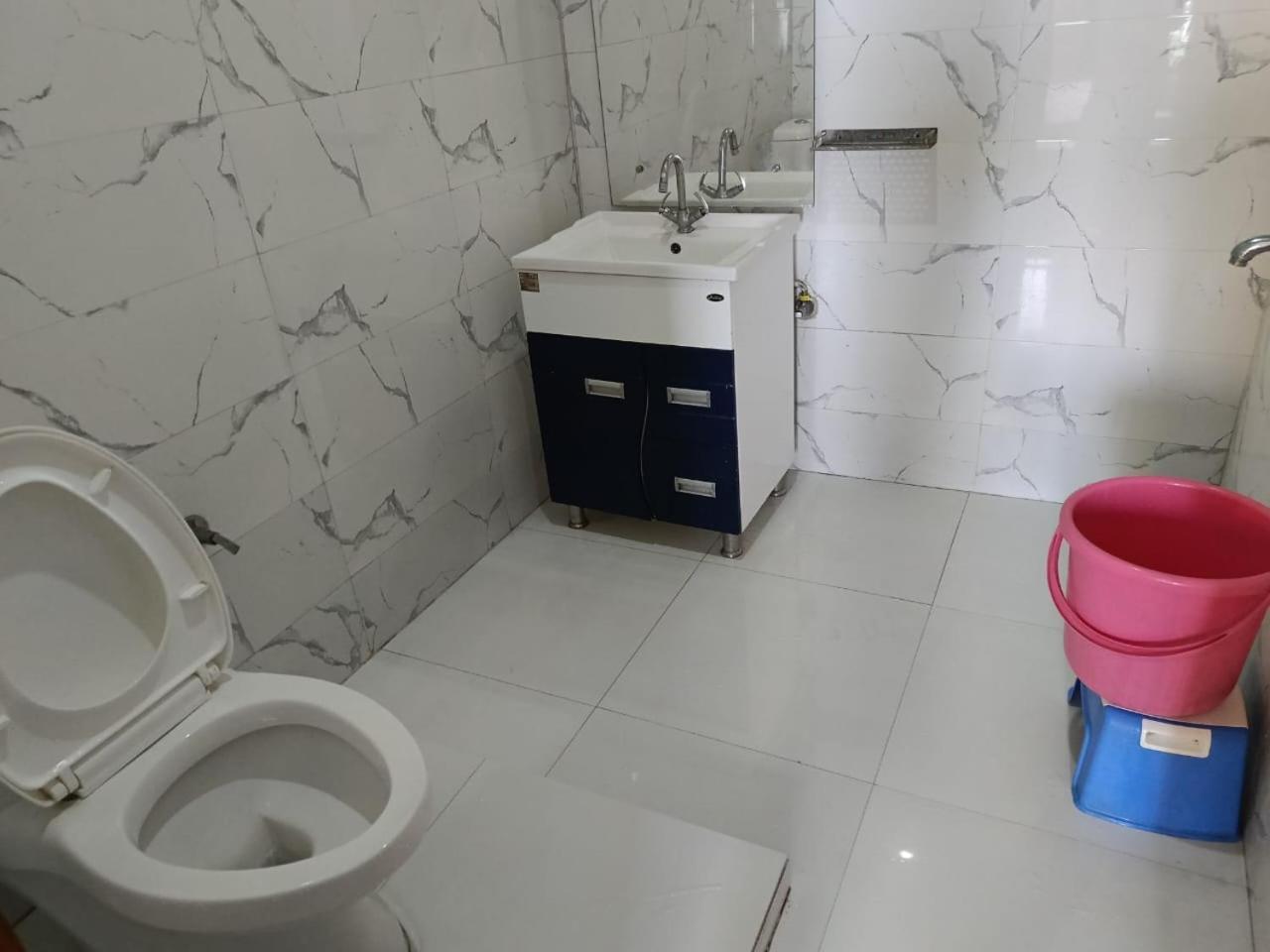 Joshi Holiday Home Stay Lansdowne Kültér fotó